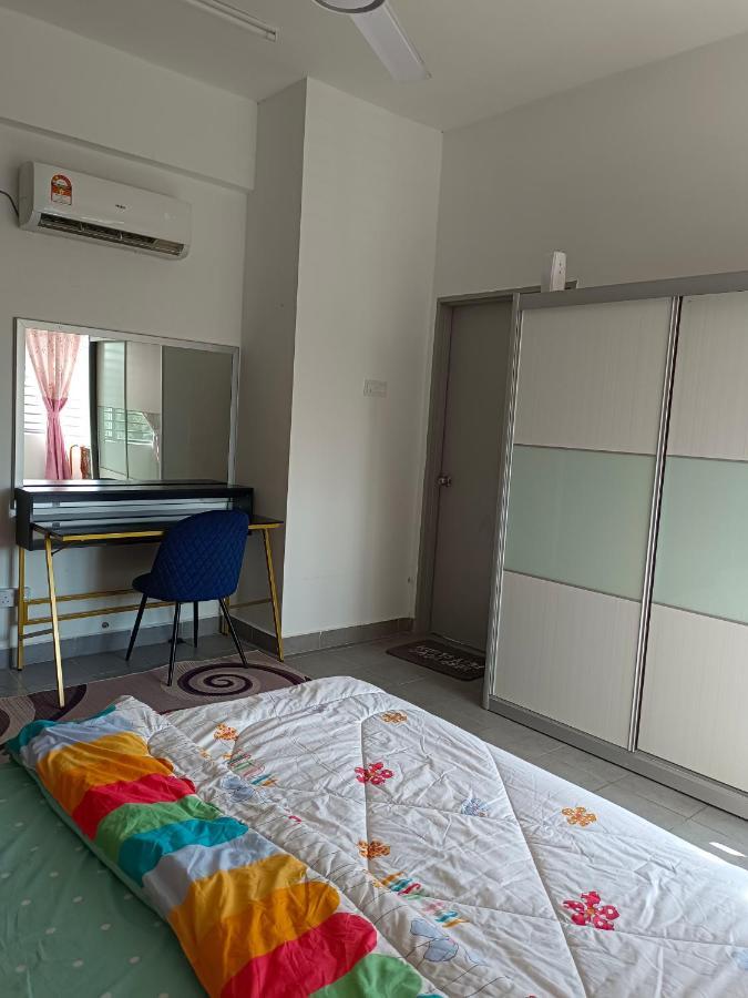 Dg Homestaymuslim Putrajaya - Near Alamanda Exterior foto